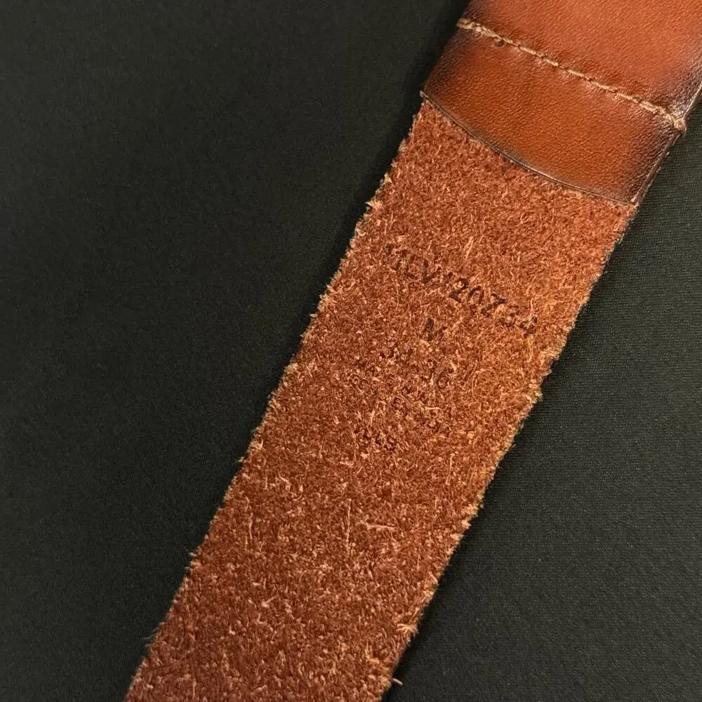 Levi's Men's Genuine Leather Belt Brown Size M 34-36 Silver Buckle